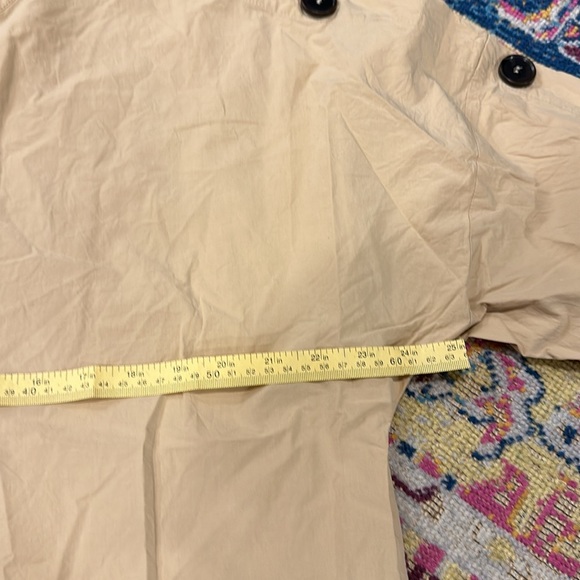 Zara blouse with buttons from collar to sleeve - Picture 6 of 6